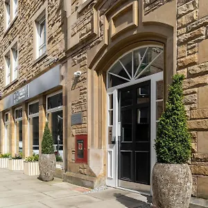 https://premier-suites-plus-edinburgh-fountain-court.edinburghhotelsuk.org